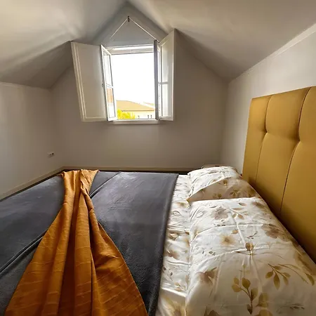 Renovated Historic House T2 *