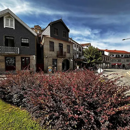 Casa de Férias Renovated Historic House T2