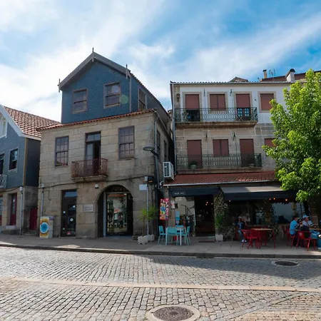 Renovated Historic House T2 Casa de Férias *