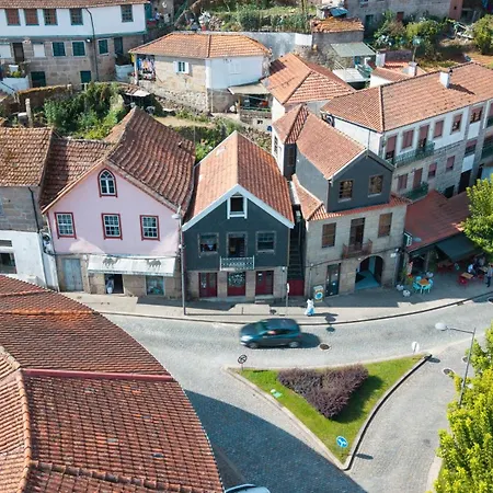 Renovated Historic House T2 * Cinfães