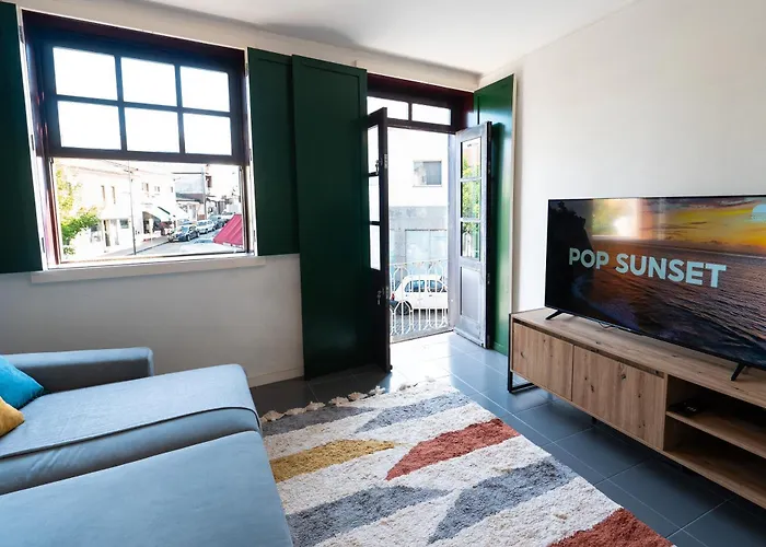 Holiday home Renovated Historic House T2 *